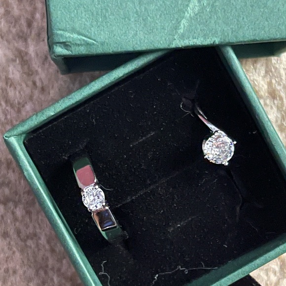 Matching Promise Rings for Couples - Picture 7 of 11